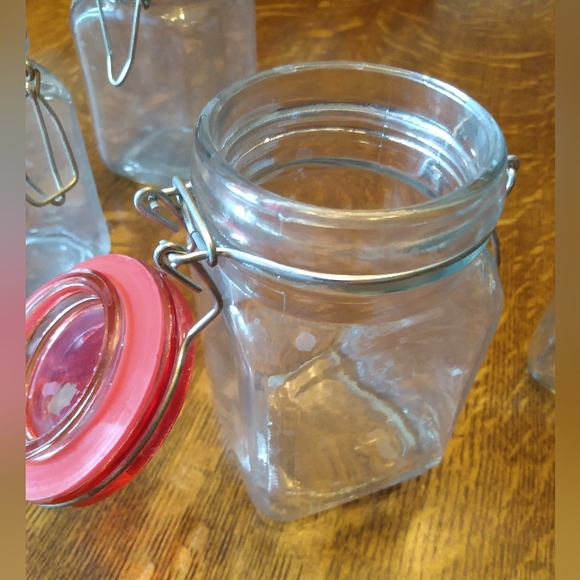 Glass Jars with Rubber Gaskets and Hinged Lids (4) - Picture 3 of 3